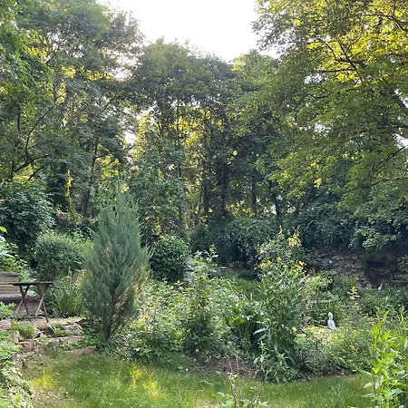 Casa de Férias Altstadt-gaestehaus Mit Garten. Und Herz.