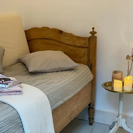 Altstadt-gaestehaus Mit Garten. Und Herz. Casa de Férias *