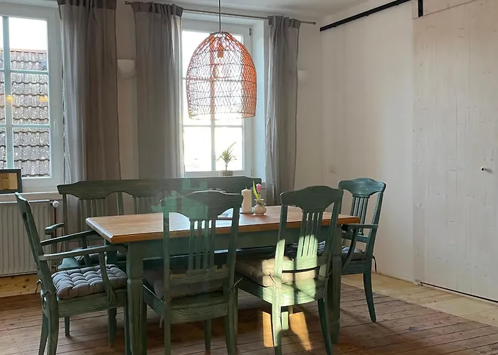 Altstadt-gaestehaus Mit Garten. Und Herz. 巴特克罗伊茨纳赫