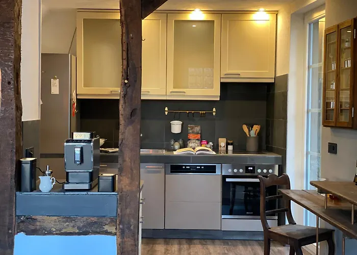 Altstadt-gaestehaus Mit Garten. Und Herz. 巴特克罗伊茨纳赫