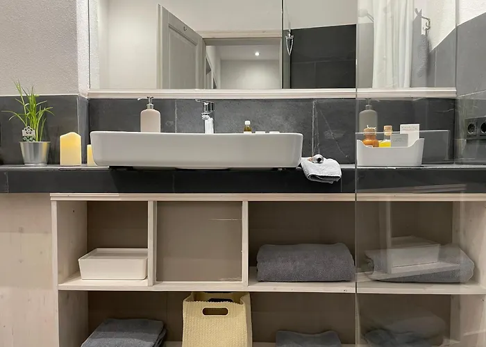 Altstadt-gaestehaus Mit Garten. Und Herz. 度假居 巴特克罗伊茨纳赫